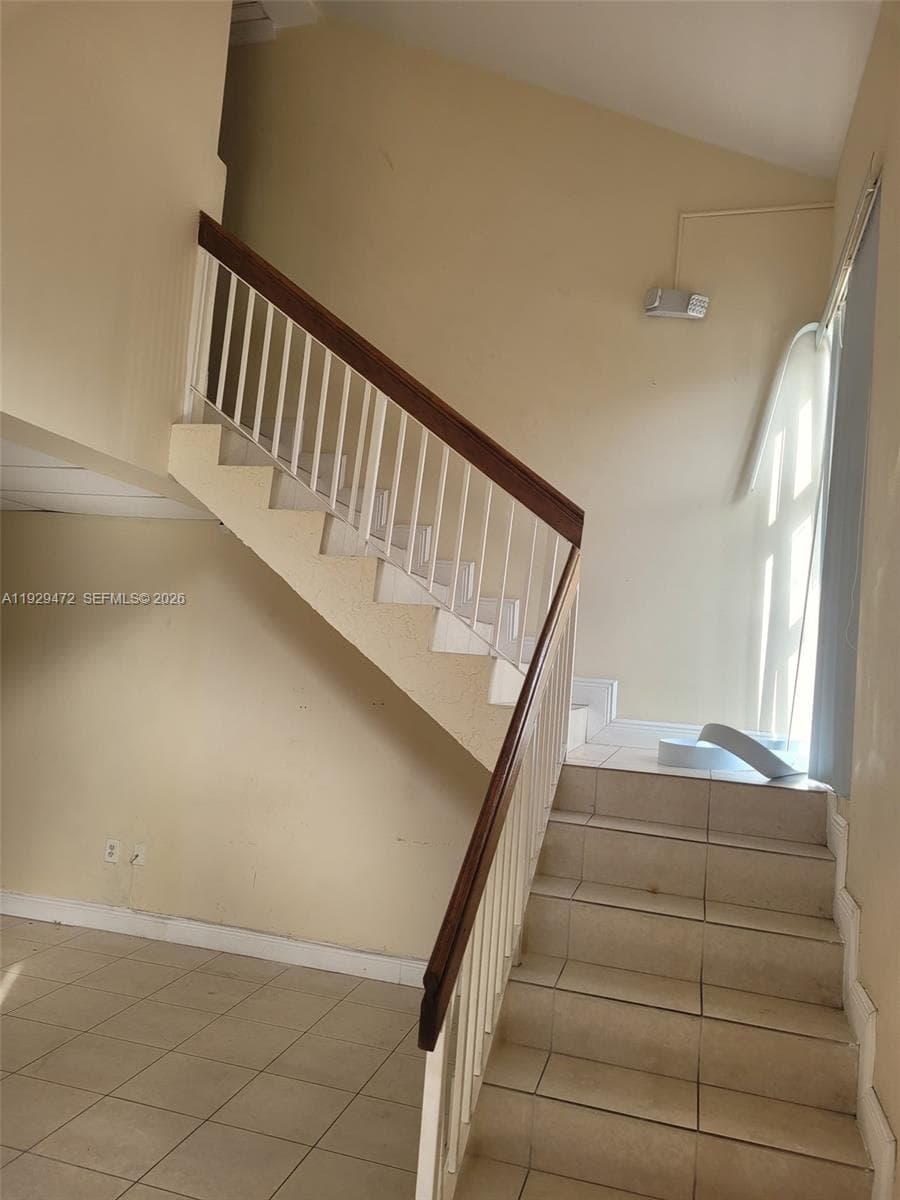 7400 NW 7th St Unit 2, Miami FL 33126 — 5