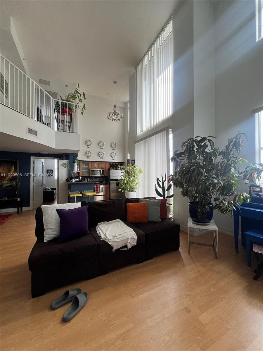 1 Glen Royal Pkwy # 1612, Miami FL 33125 — 7