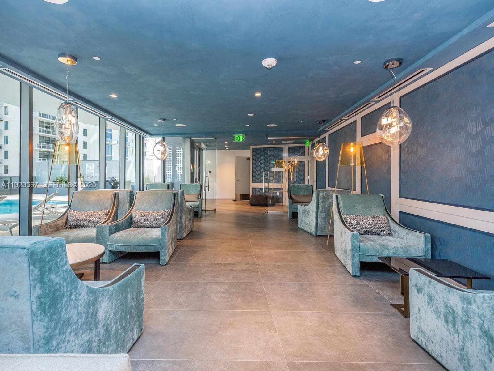 1000 Brickell Plz # 4005, Miami FL 33131 — 28
