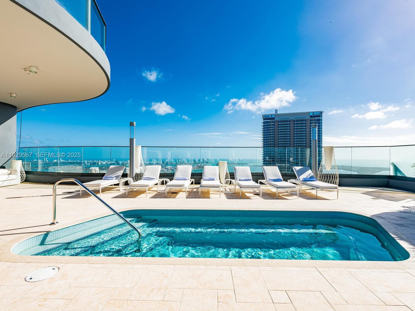 1000 Brickell Plz # 4005, Miami FL 33131 — 19