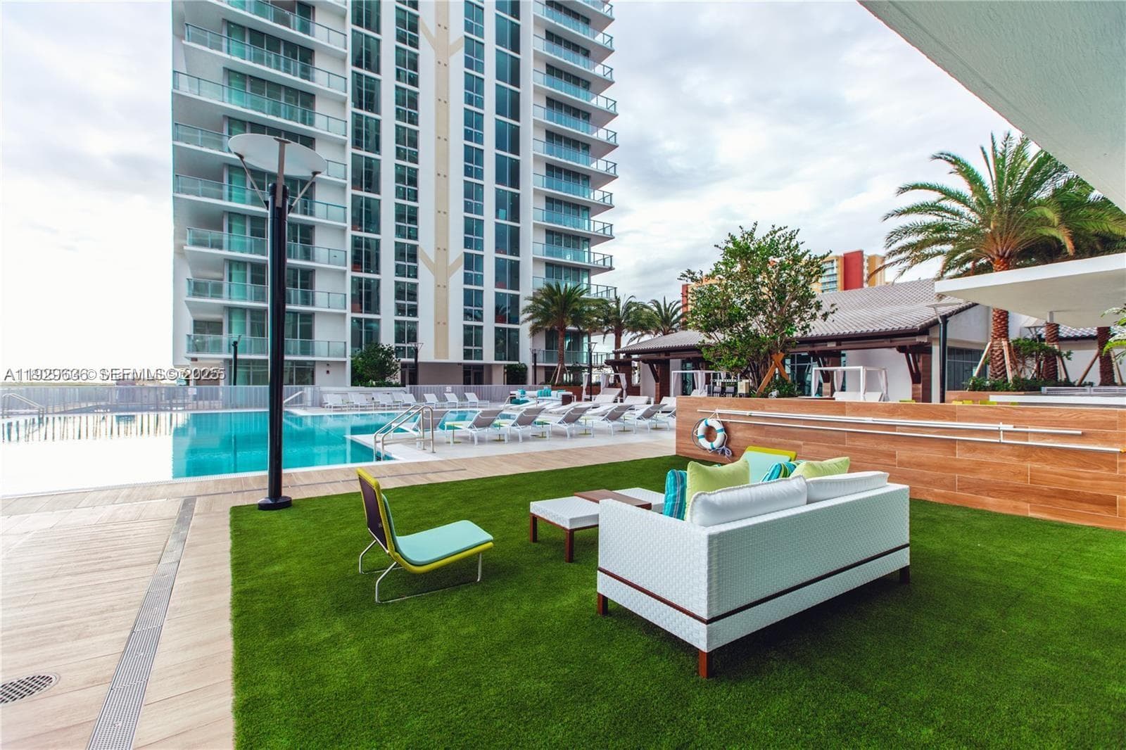 300 Sunny Isles Blvd # 2203, Sunny Isles Beach FL 33160 — 57