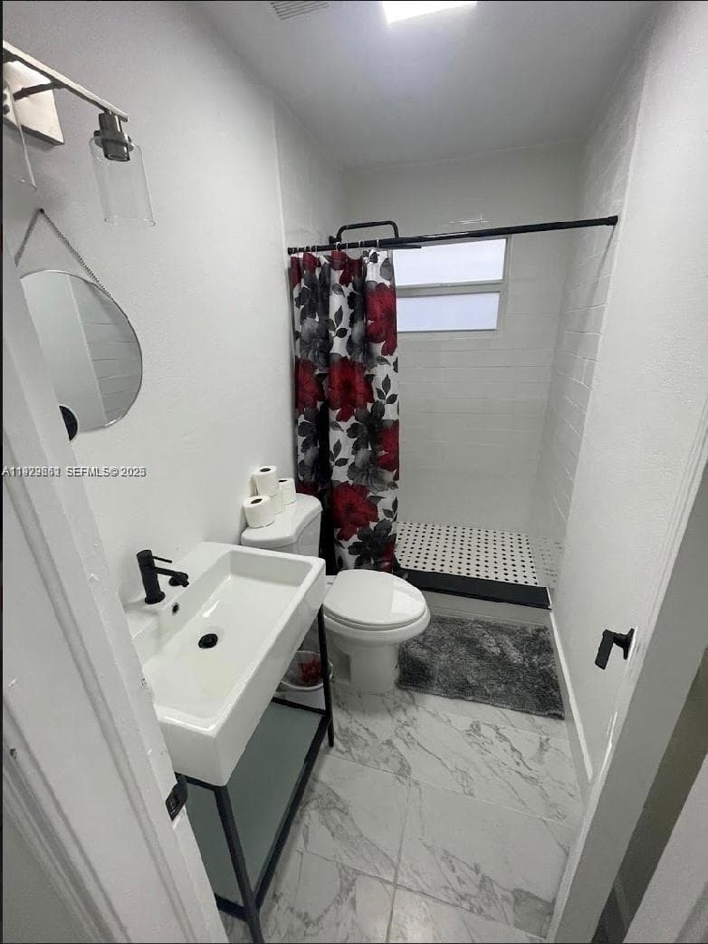 3085 NW 51st St, Miami FL 33142 — 5