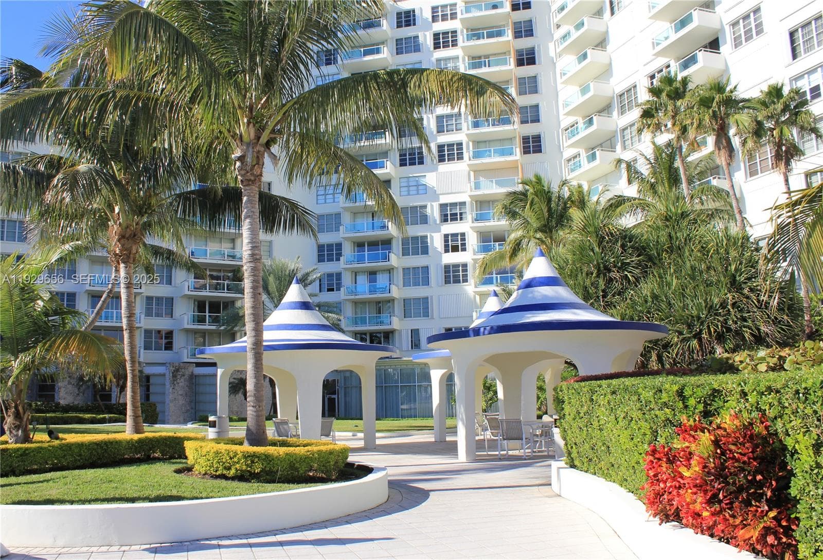 5161 Collins Ave # 1610, Miami Beach FL 33140 — 29