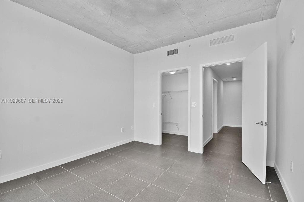 3301 NE 1st Ave # H2509, Miami FL 33137 — 24