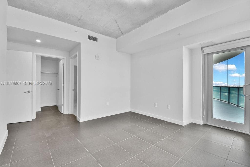 3301 NE 1st Ave # H2509, Miami FL 33137 — 31