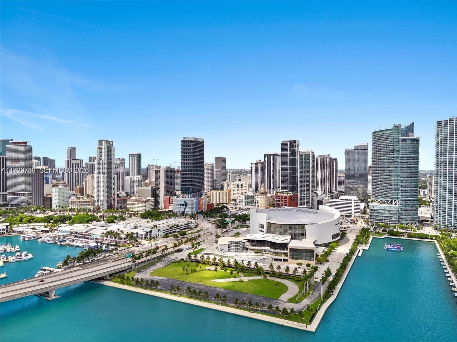 159 NE 6th St # 3811, Miami FL 33132 — 33
