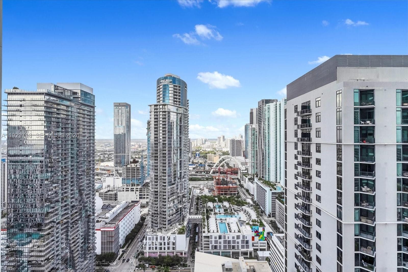 159 NE 6th St # 3811, Miami FL 33132 — 19