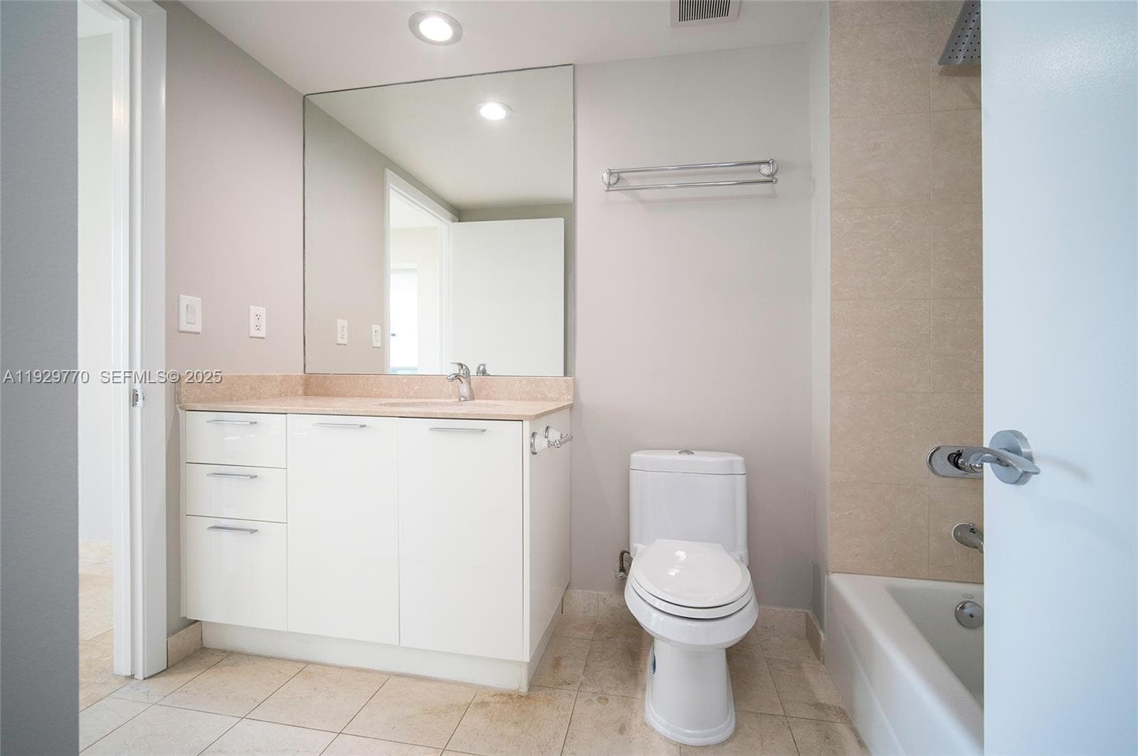 400 Alton Rd # 2309, Miami Beach FL 33139 — 5