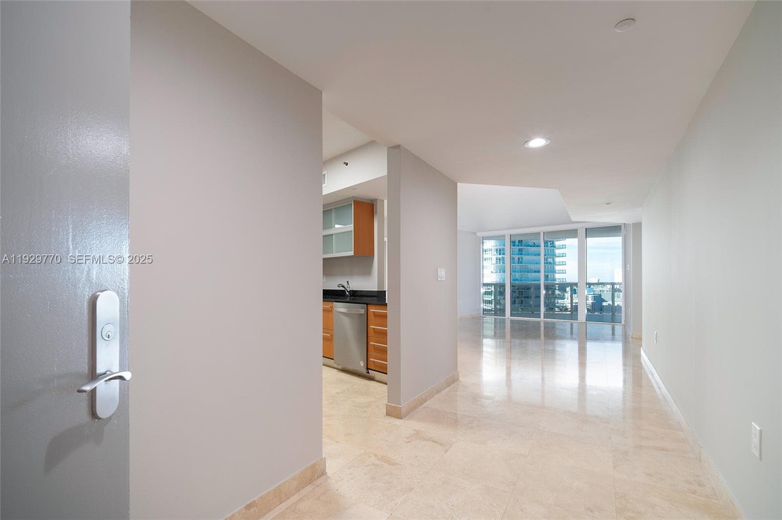 400 Alton Rd # 2309, Miami Beach FL 33139 — 15