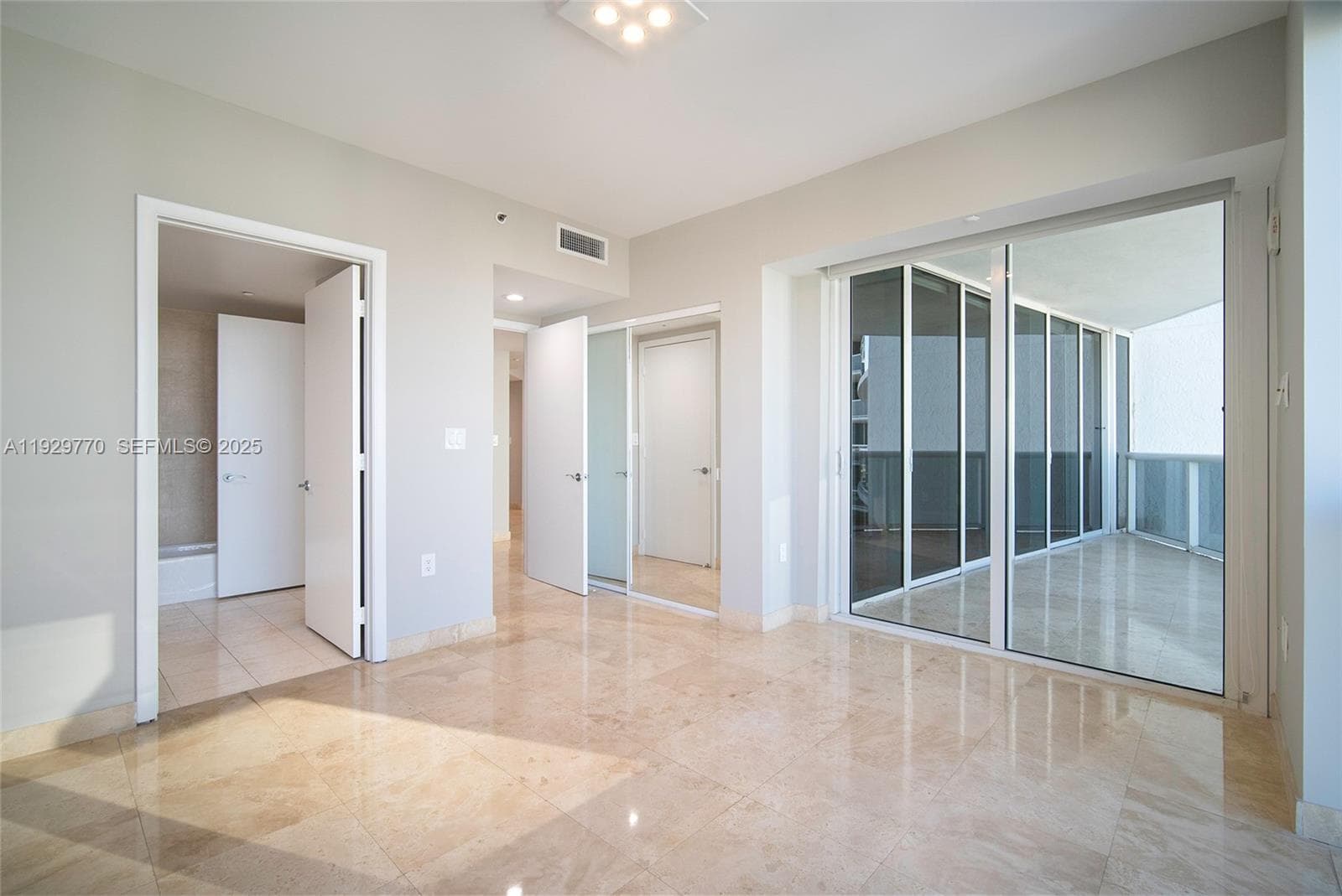 400 Alton Rd # 2309, Miami Beach FL 33139 — 4