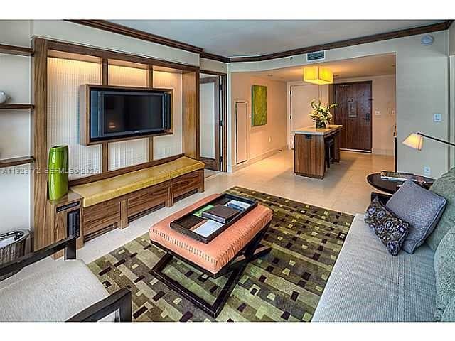 6801 Collins Ave # 309, Miami Beach FL 33141 — 23