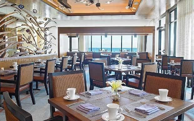 6801 Collins Ave # 309, Miami Beach FL 33141 — 36
