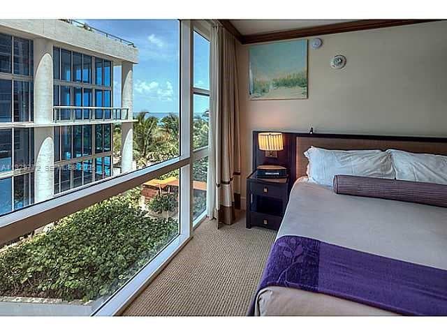 6801 Collins Ave # 309, Miami Beach FL 33141 — 8