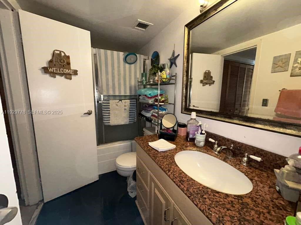 13499 Biscayne Blvd # 1206, North Miami FL 33181 — 13