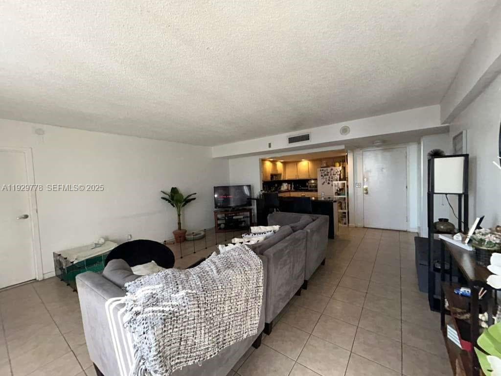 13499 Biscayne Blvd # 1206, North Miami FL 33181 — 9