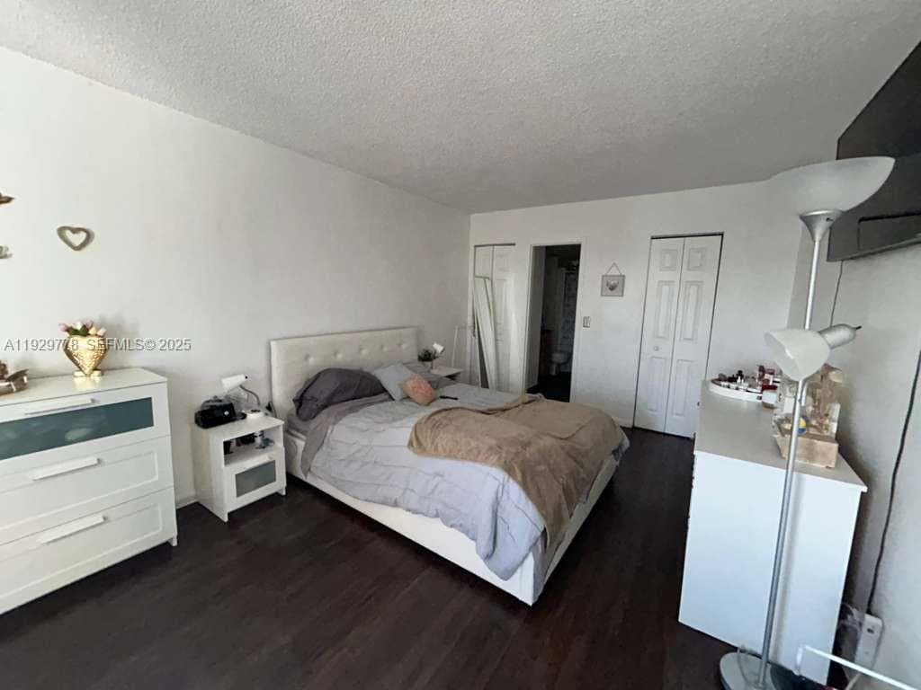 13499 Biscayne Blvd # 1206, North Miami FL 33181 — 10