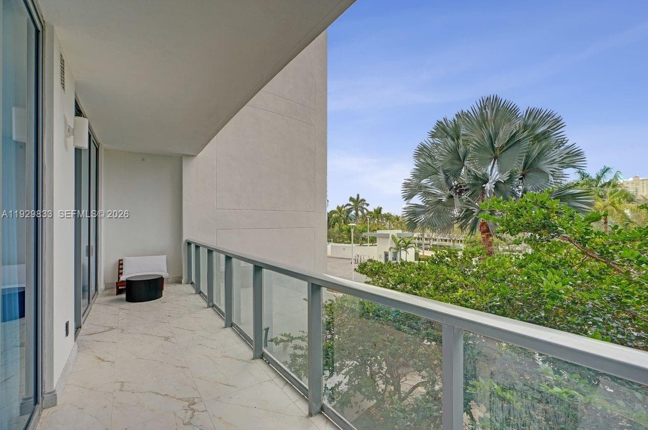 3300 NE 188th St # 210, Aventura FL 33180 — 63