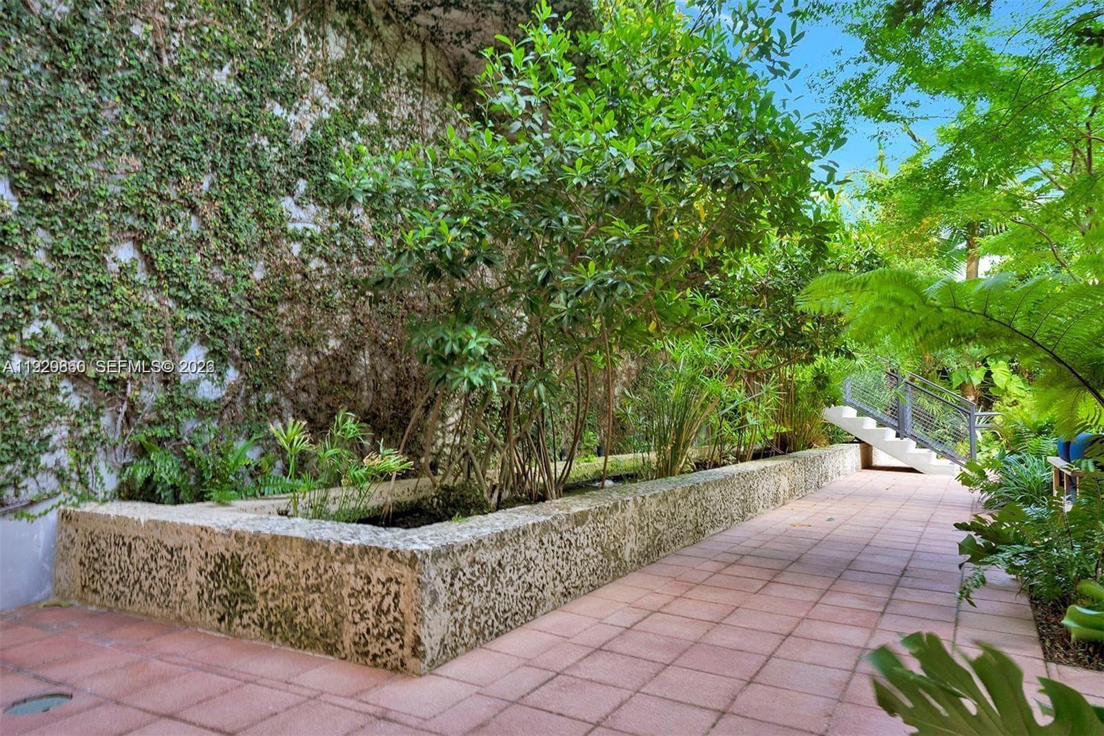 1749 NE Miami Ct # 515, Miami FL 33132 — 34
