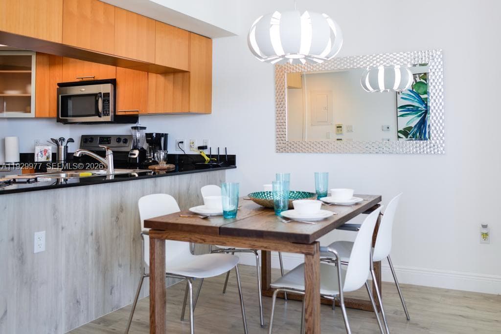 1750 N Bayshore Dr # 4814, Miami FL 33132 — 6