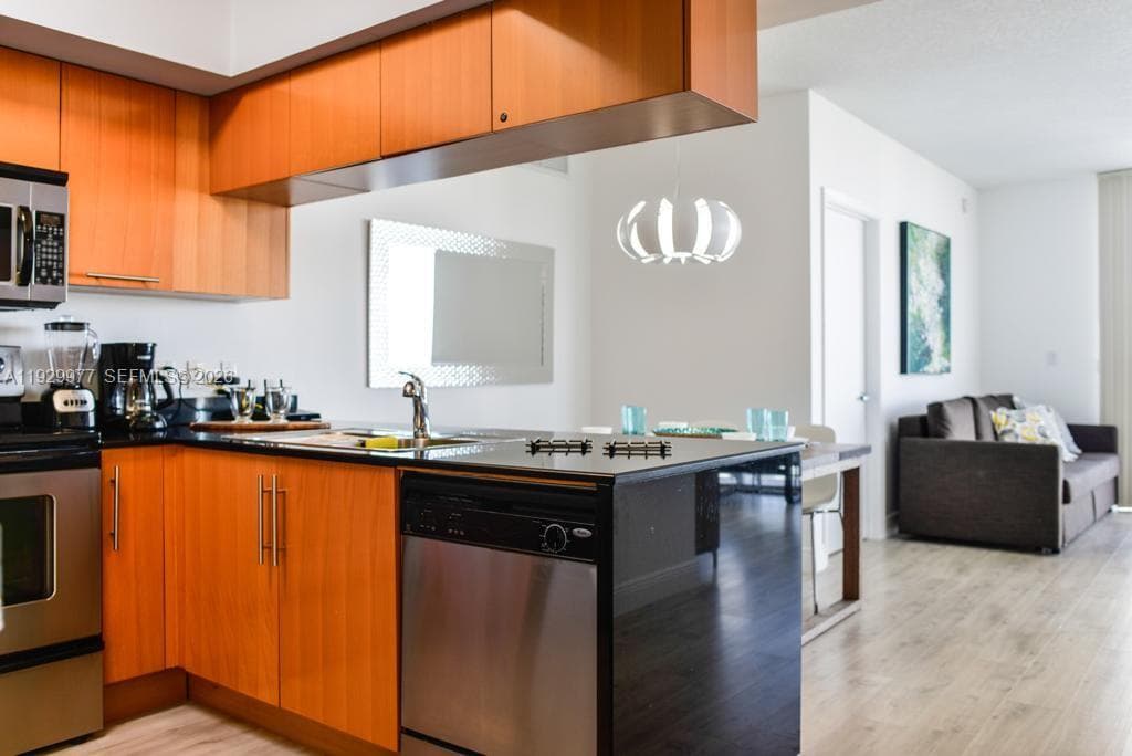 1750 N Bayshore Dr # 4814, Miami FL 33132 — 4