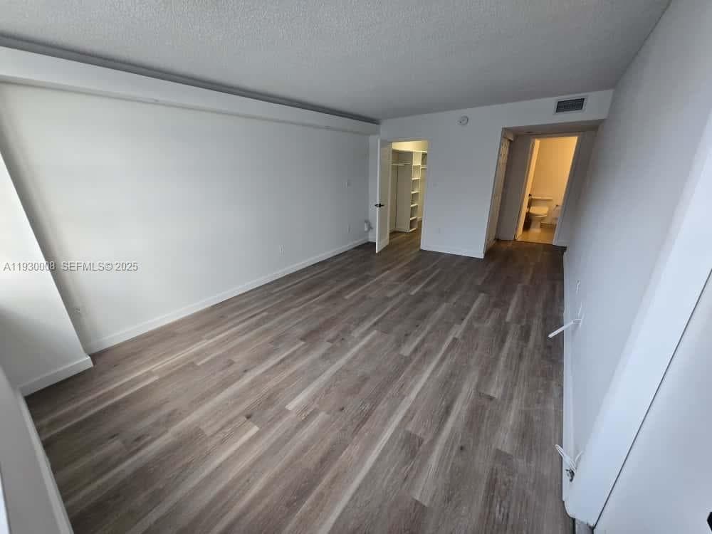 18061 Biscayne Blvd # 1201, Aventura FL 33160 — 15