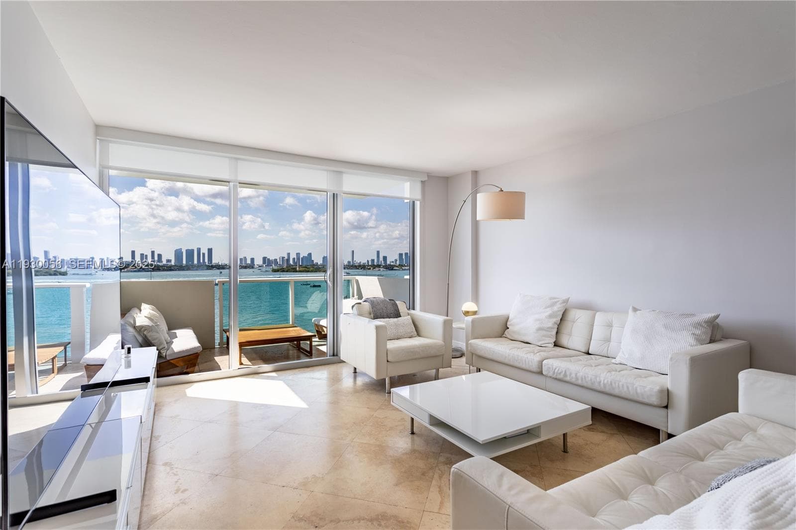 1200 West Ave # 526, Miami Beach FL 33139 — 2