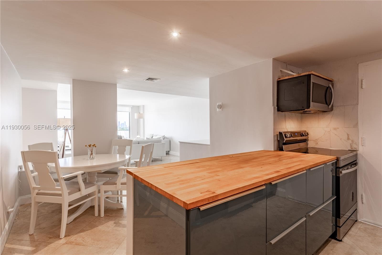 1200 West Ave # 526, Miami Beach FL 33139 — 11