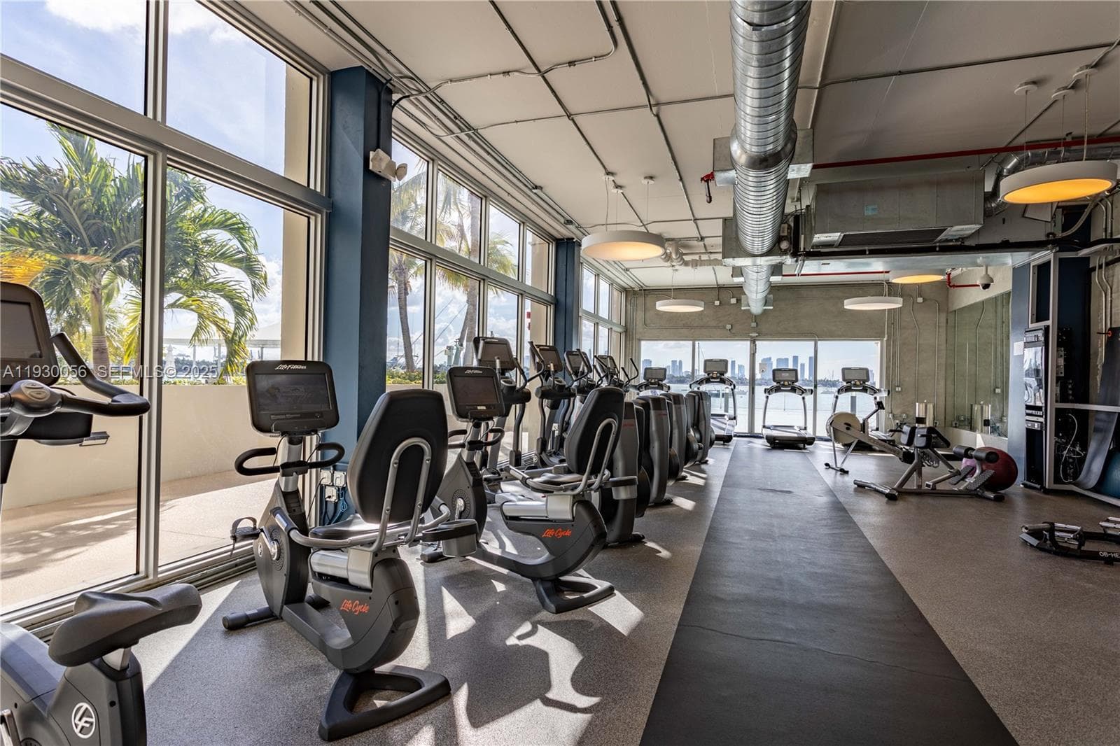 1200 West Ave # 526, Miami Beach FL 33139 — 31
