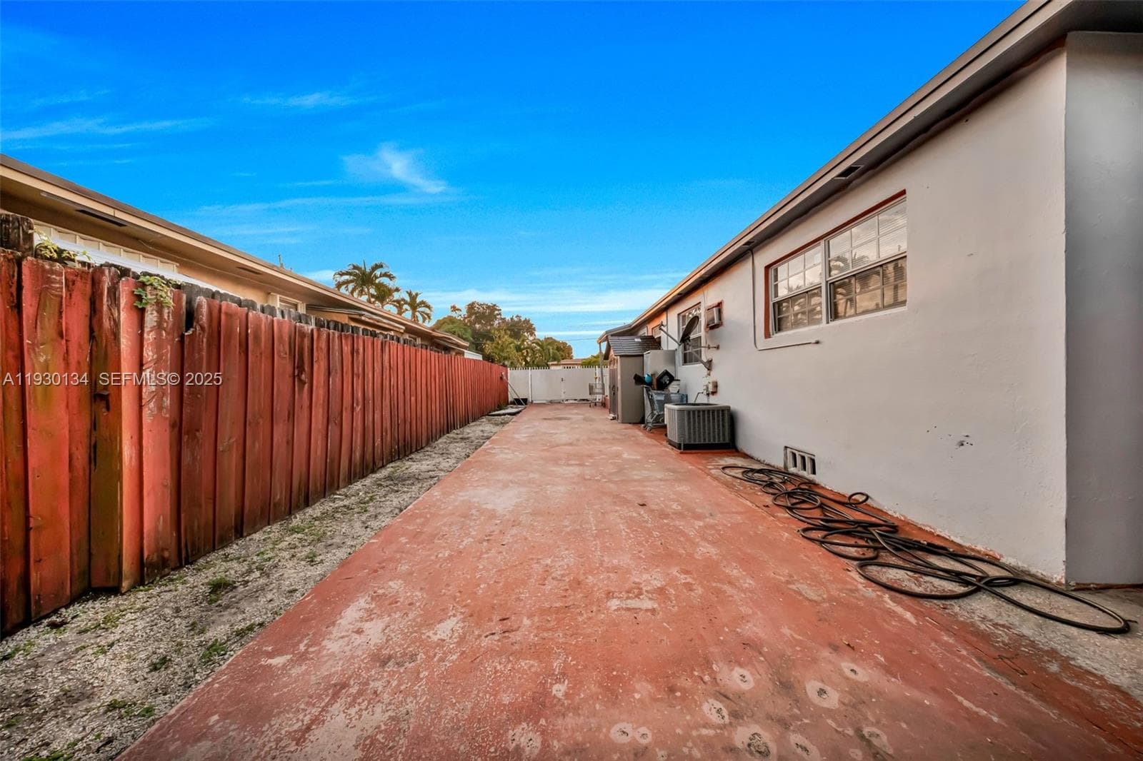 115 NW 56th Ave, Miami FL 33126 — 27