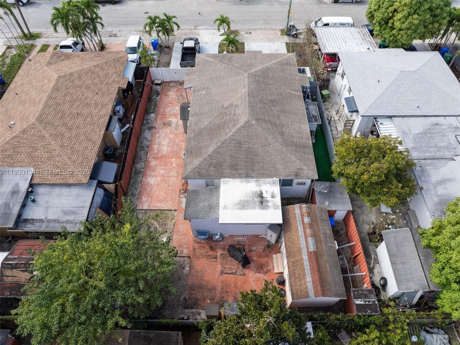 115 NW 56th Ave, Miami FL 33126 — 46