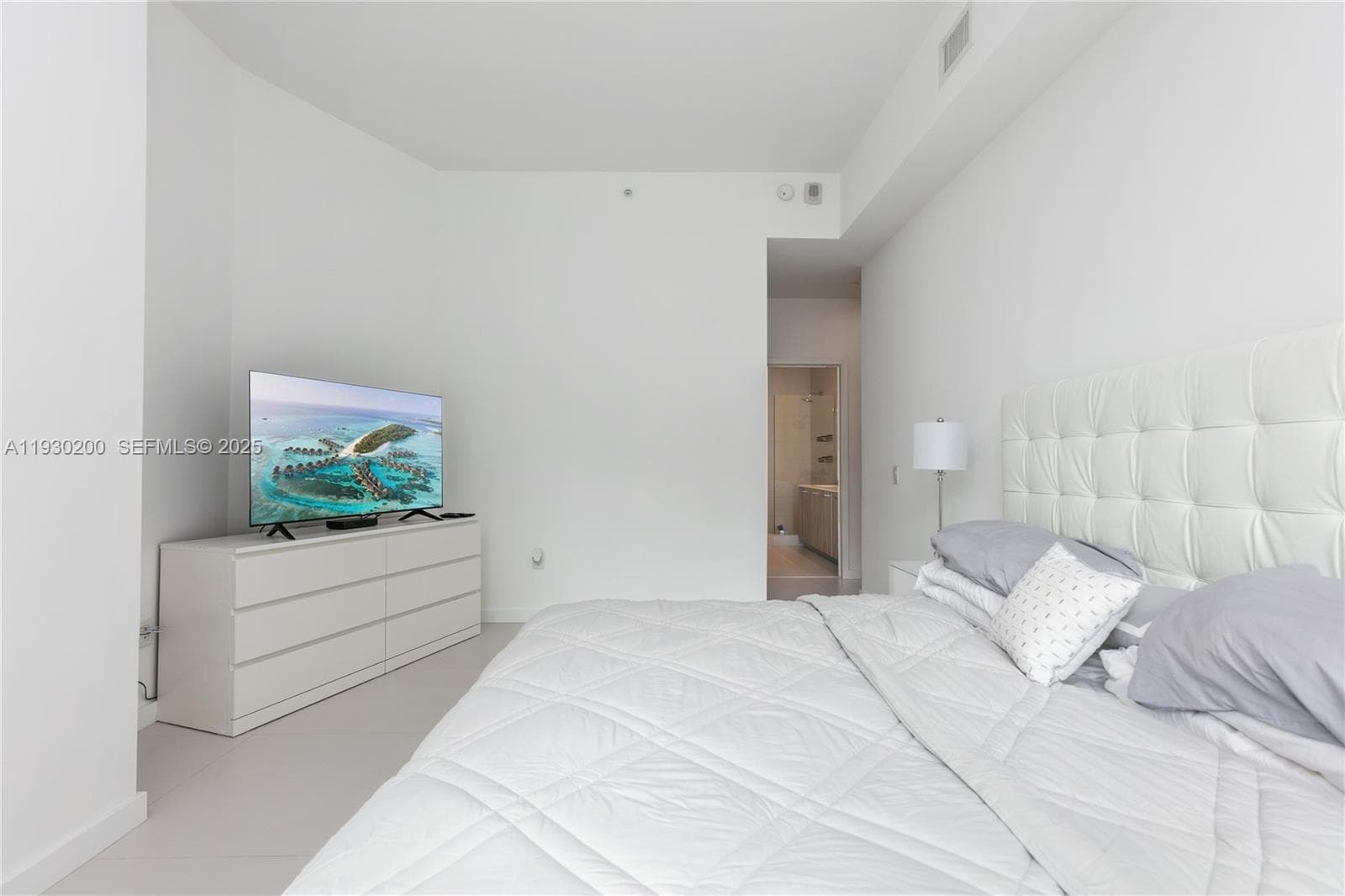 501 NE 31st St # 307, Miami FL 33137 — 17