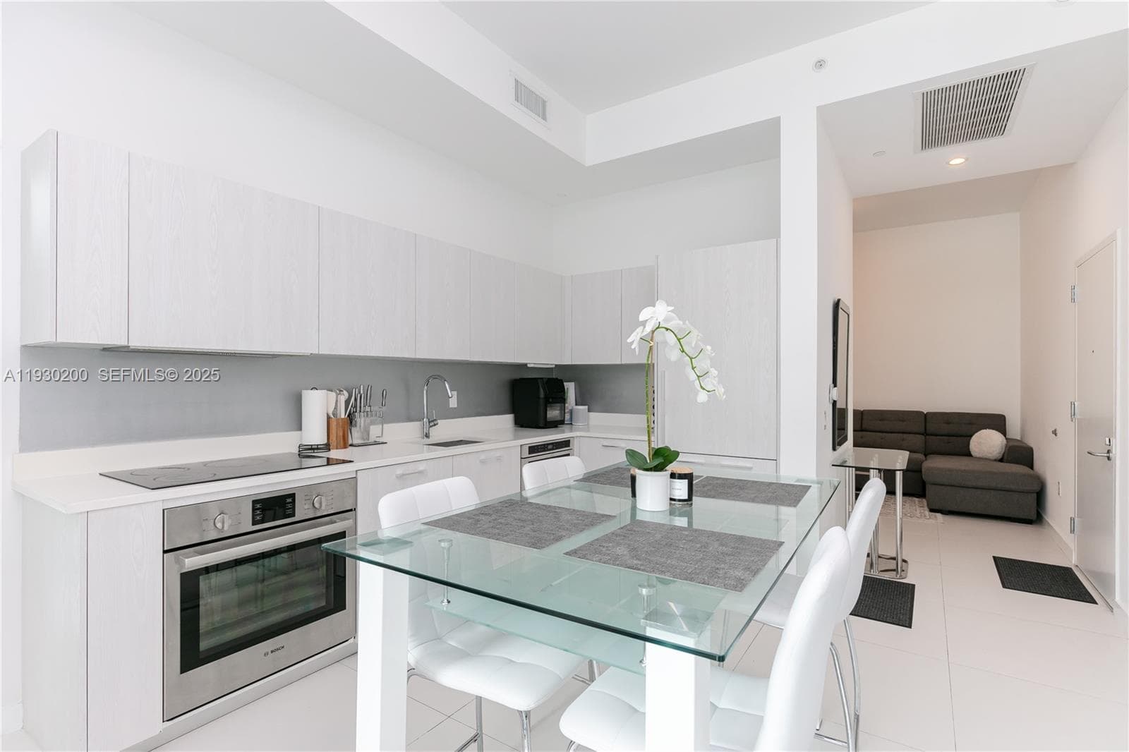 501 NE 31st St # 307, Miami FL 33137 — 8