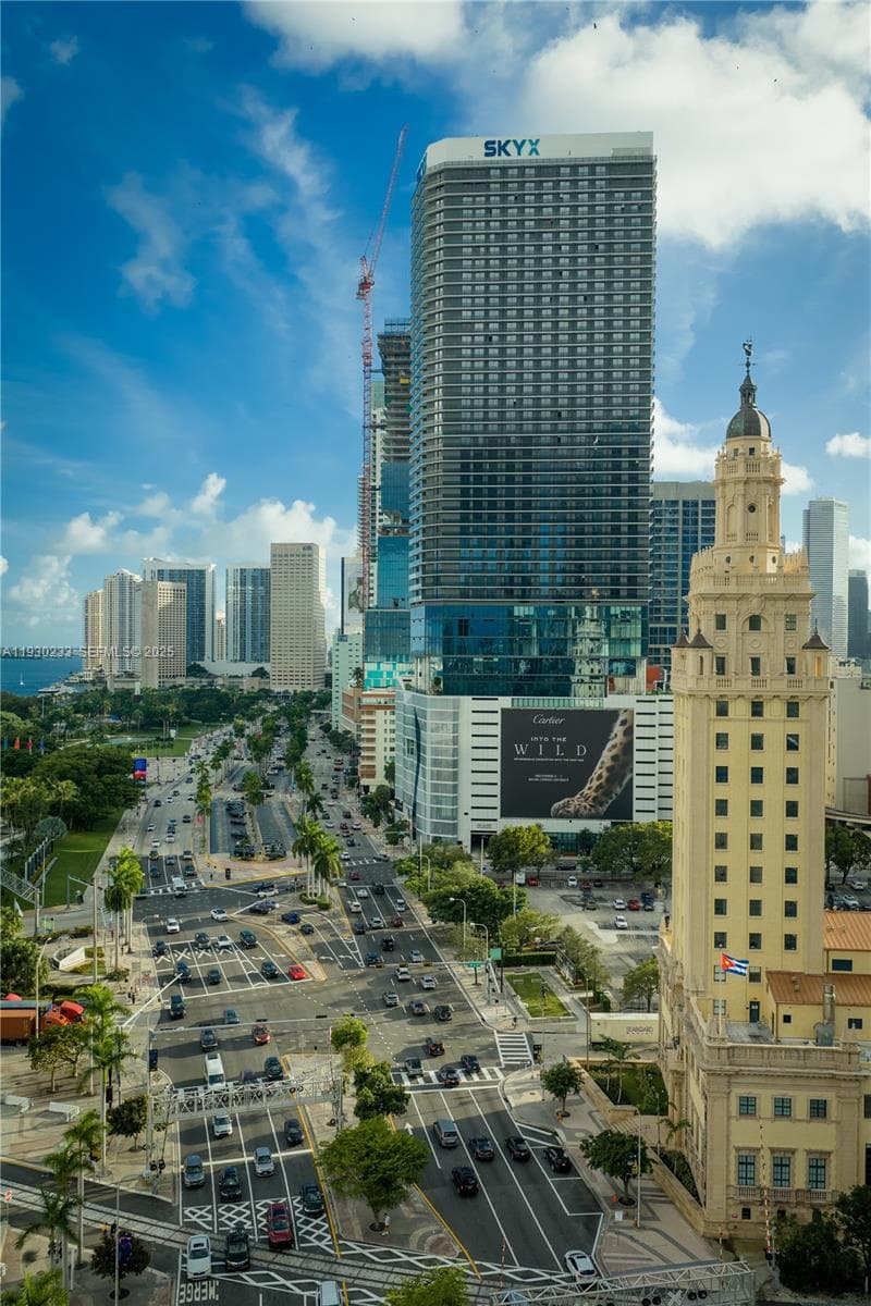 398 NE 5th St # 2602, Miami FL 33132 — 19