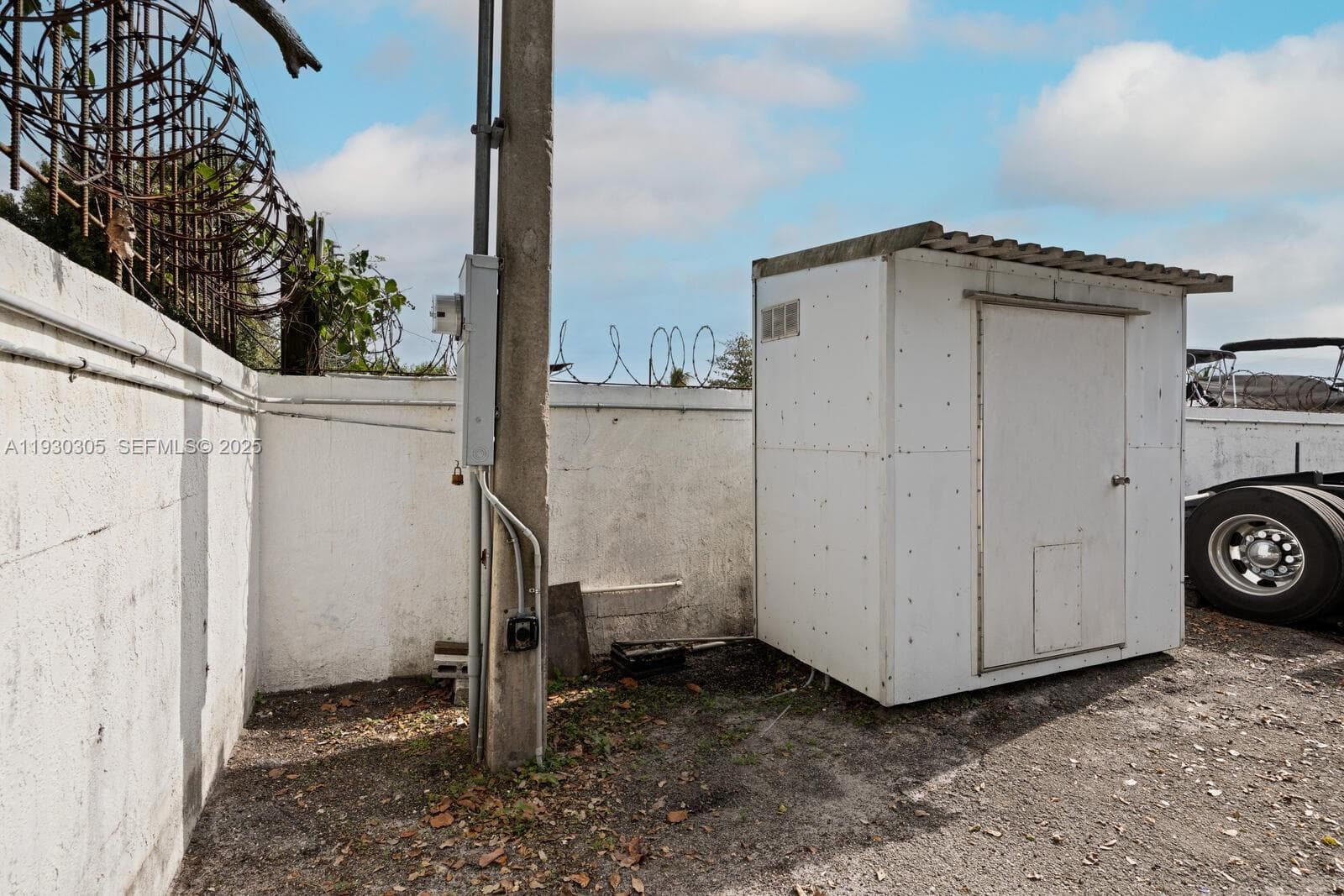 Miami, FL — 7