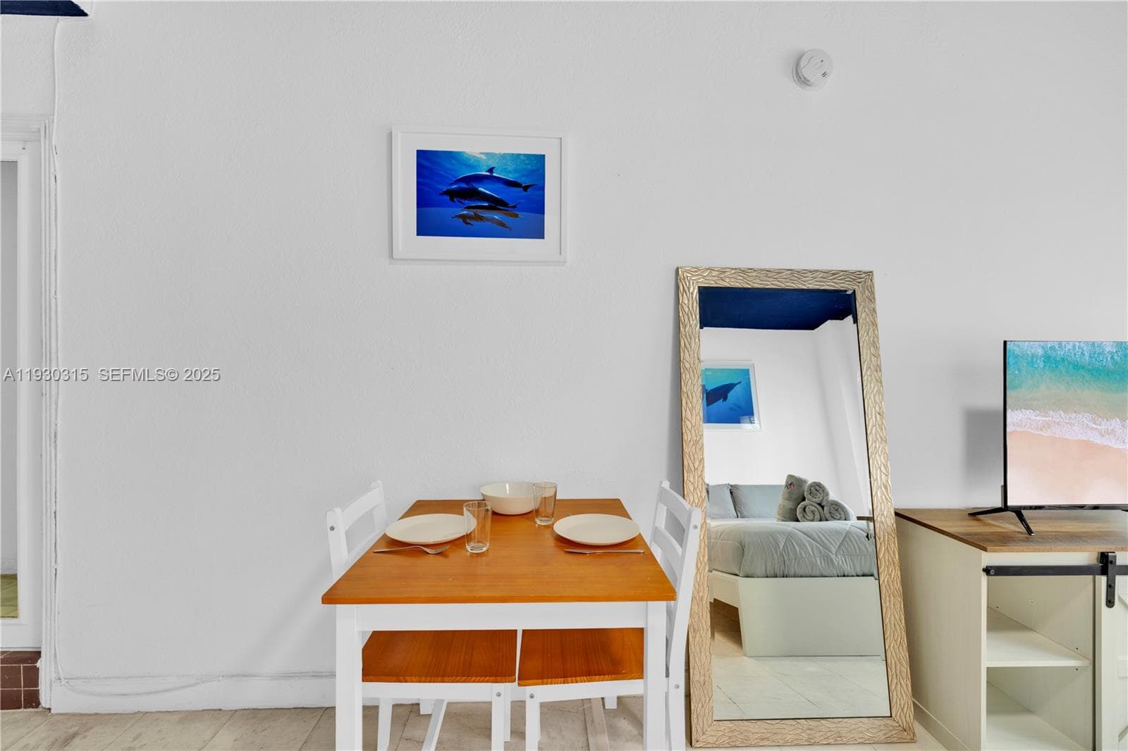 255 W 24th St # 302, Miami Beach FL 33140 — 6