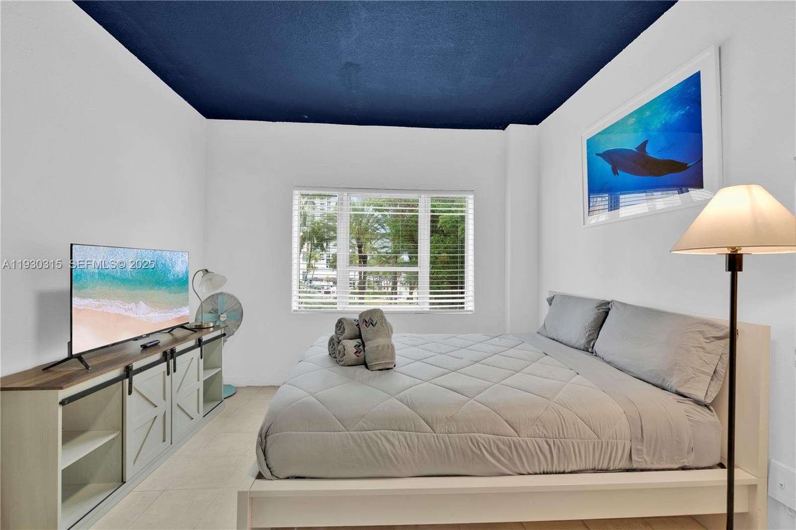 255 W 24th St # 302, Miami Beach FL 33140 — 3