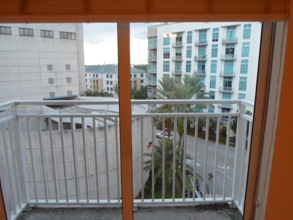 7275 SW 90th Way # 611, Miami FL 33156 — 40