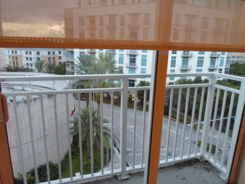 7275 SW 90th Way # 611, Miami FL 33156 — 39