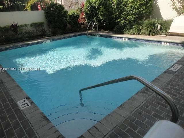7832 Collins Ave # 403, Miami Beach FL 33141 — 29
