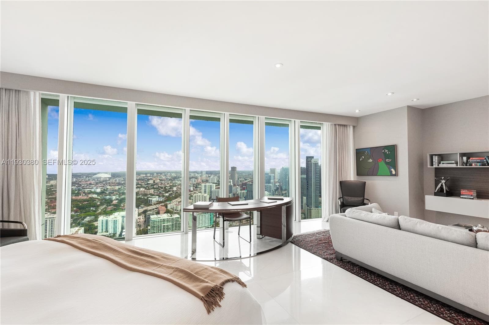 1643 Brickell Ave, Miami FL 33129 — 25