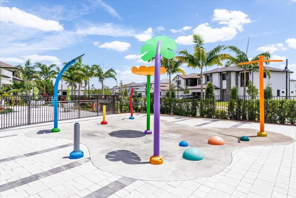 4636 NW 84th Ave # 13, Doral FL 33166 — 43