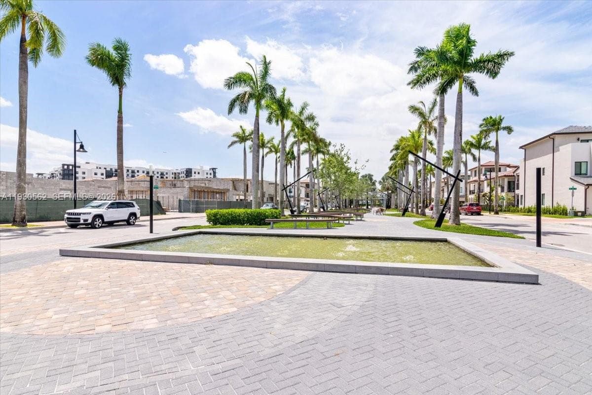 4636 NW 84th Ave # 13, Doral FL 33166 — 48