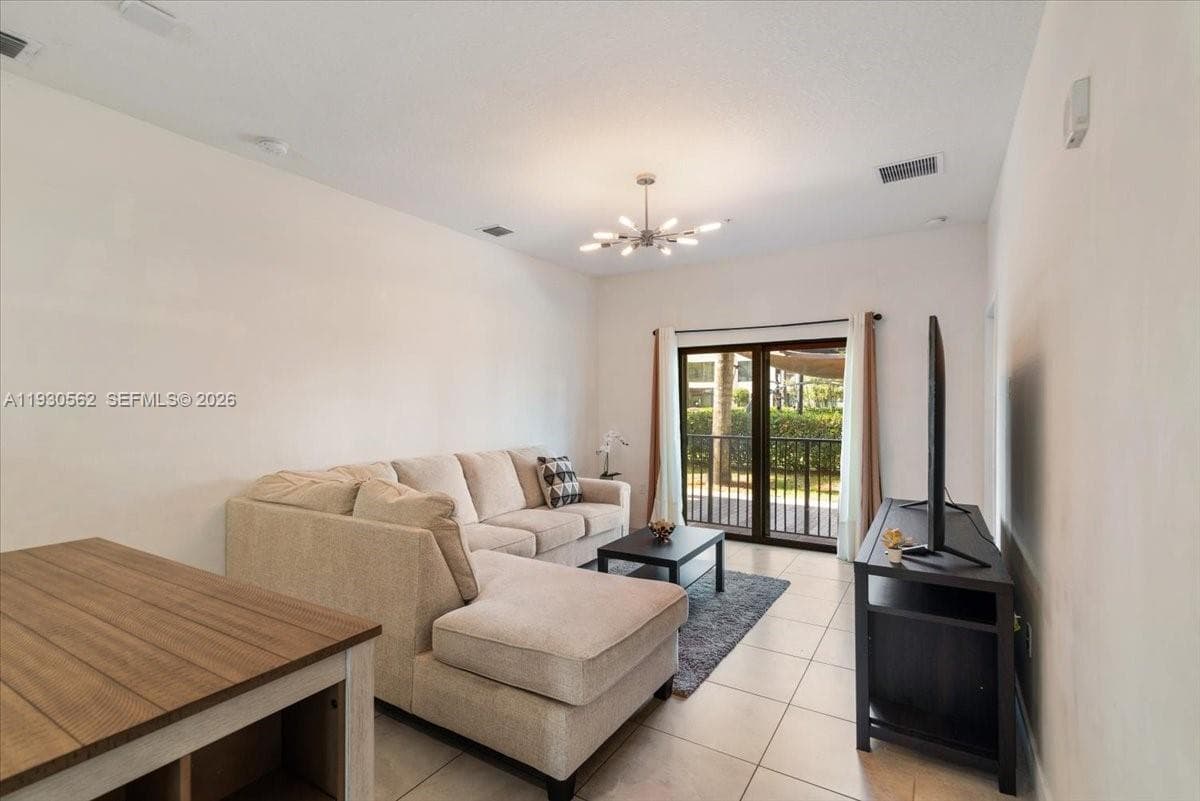 4636 NW 84th Ave # 13, Doral FL 33166 — 4