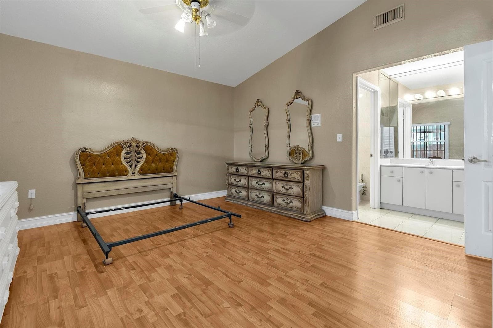 3201 W 76th Street, Hialeah FL 33018 — 27
