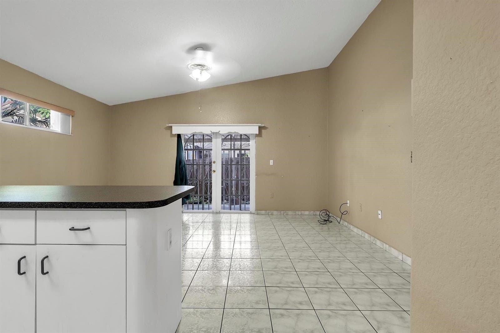3201 W 76th Street, Hialeah FL 33018 — 19