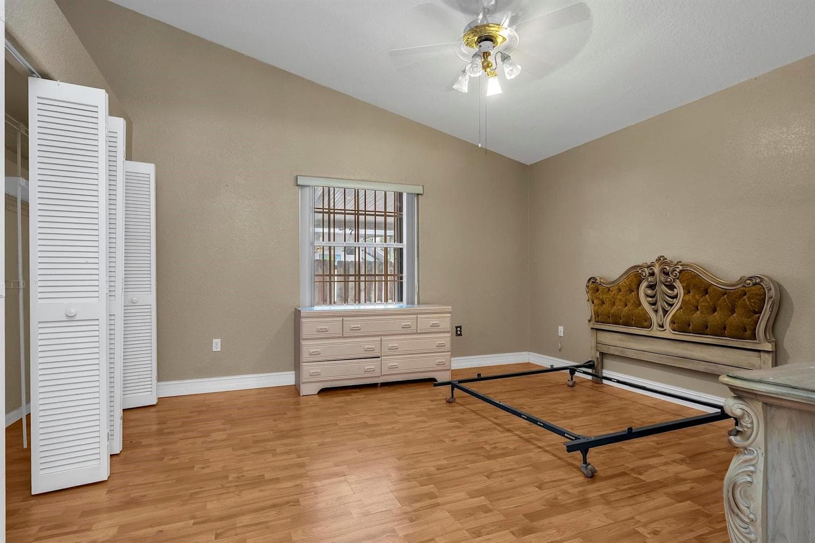 3201 W 76th Street, Hialeah FL 33018 — 29