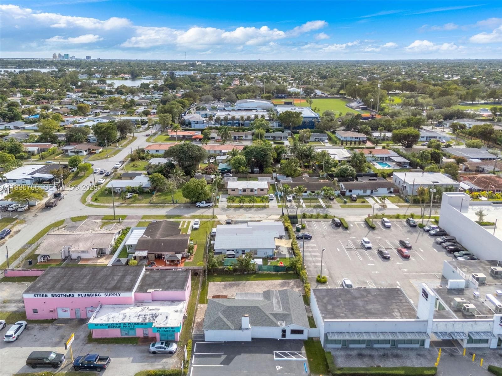 8930 SW 40th St, Miami FL 33165 — 36
