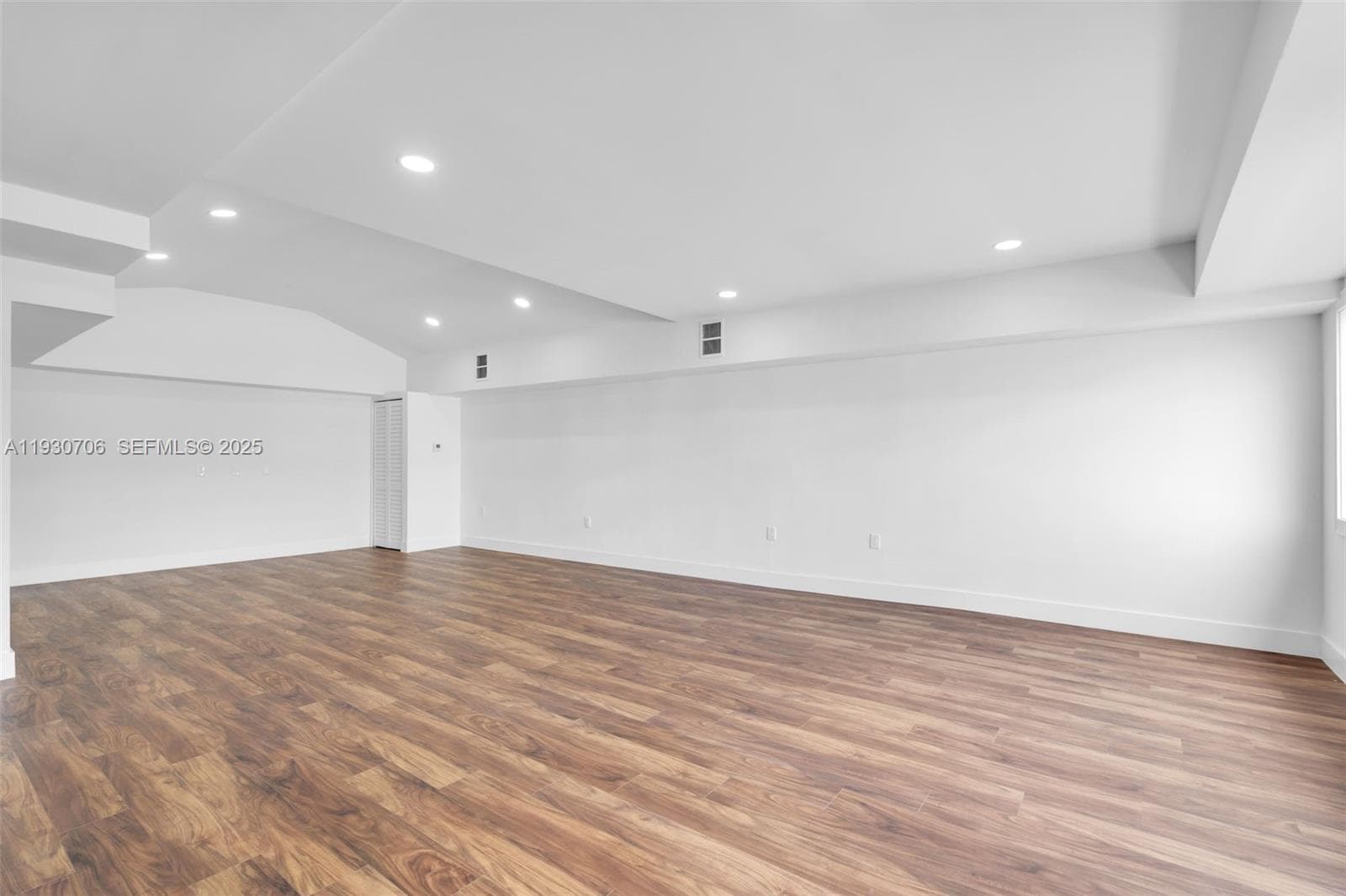 8930 SW 40th St, Miami FL 33165 — 14