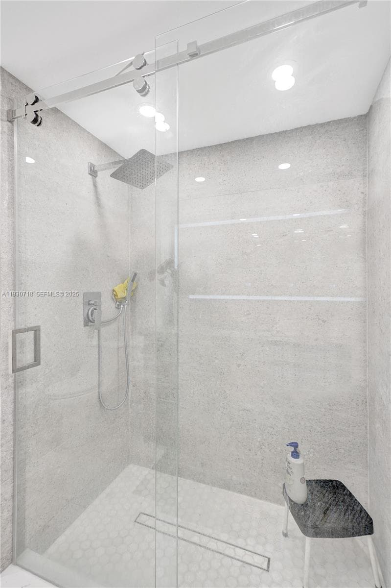 19355 Turnberry Way # 26E, Aventura FL 33180 — 23