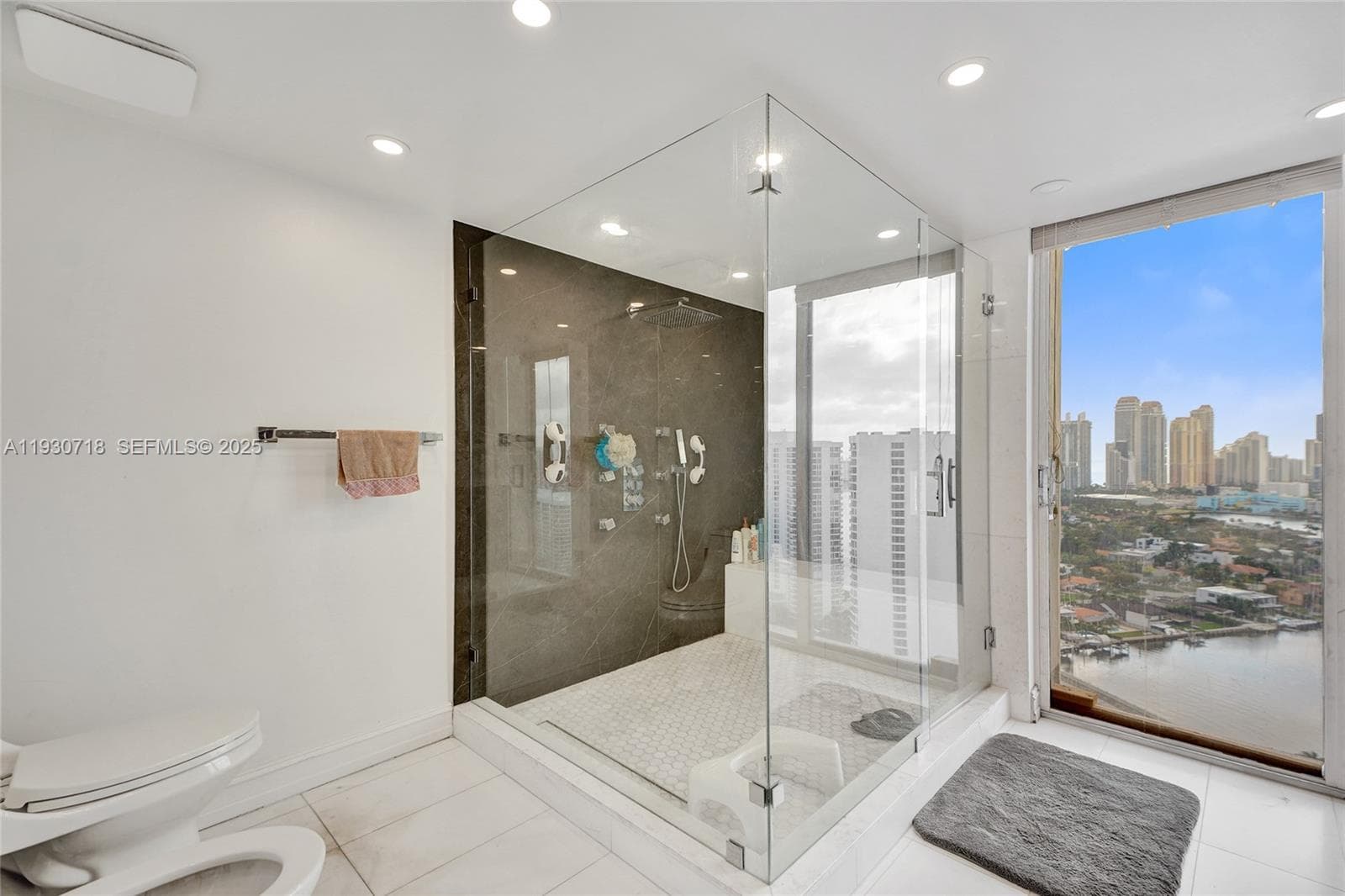 19355 Turnberry Way # 26E, Aventura FL 33180 — 36